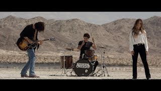 Phoenix - Vázquez Sounds (Video Oficial)