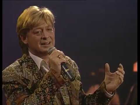Watch 07 Benny Neyman - Ode Aan Maastricht  (Live) Hoogtepunten Uit 10 Jaar Theaterconcerten on YouTube