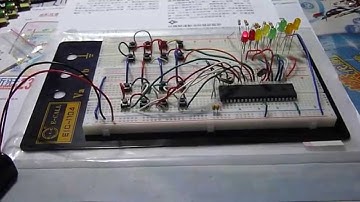 使用計時器中斷做走馬燈 21