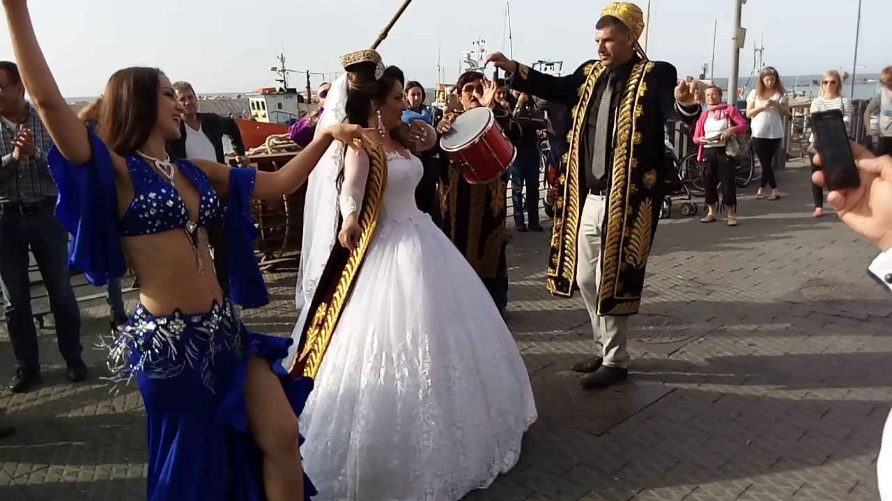 Бухарская свадьба на набережной Яффо в Израиле. - YouTube