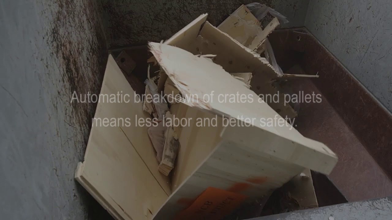 Auger Compactor EM-15W Processing Pallets and Crates