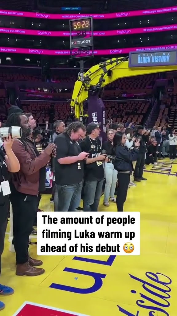 All eyes on Luka Doncic ??