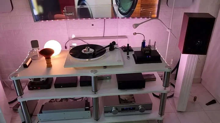 KEF LS 3/5A BY RAYMOND COOKE - RADIO HEAD-KARMA PO...