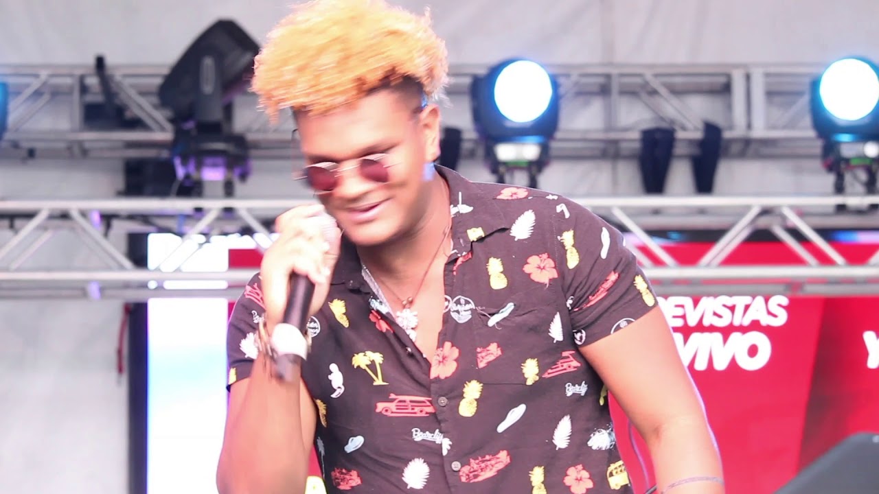 Dany Racero: Rising Salsa Singer