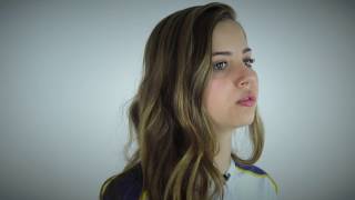 Colégio Dona Clara  - Depoimentos de: Camila, Catarine, Bruno e João. screenshot 1