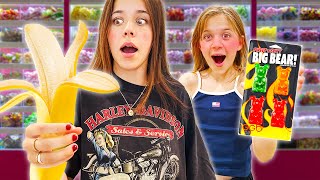 We try the VIRAL Peelerz GUMMIES!!  Spicy VS Sweet!!