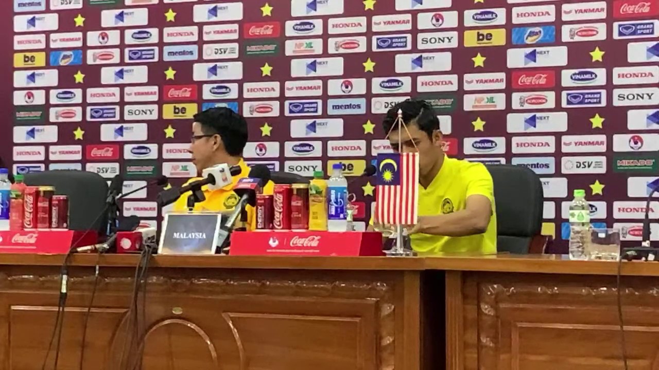 Họp báo Việt Nam vs Malaysia - thầy Park và Quế Hải nói gì... tin đội tuyển việt nam