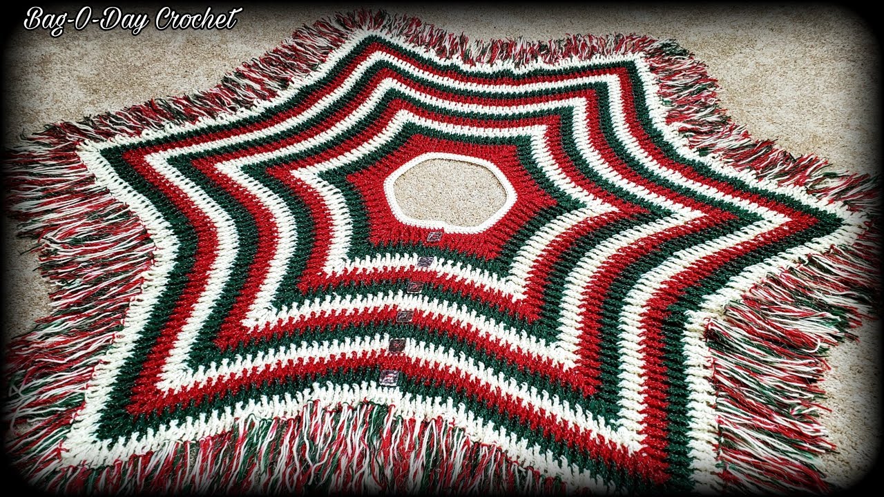 Modern Free Crochet Christmas Tree Skirt Pattern - Simply Hooked by Janet
