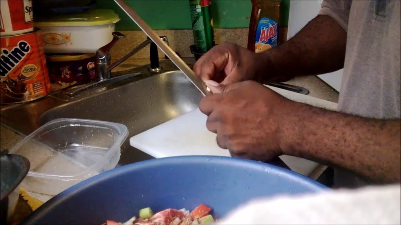cooking stew beef & rice, - YouTube