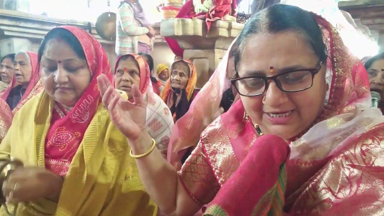 किसने उड़ाई गुलाल लाल हुई खाटू नगरी प्यारा सा होलीका भजन 🙏🏻🙏🏻🙏🏻