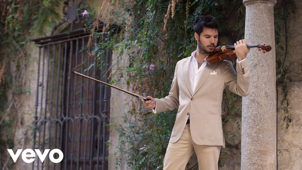 Paco Montalvo - Leyenda (Official Music Video)