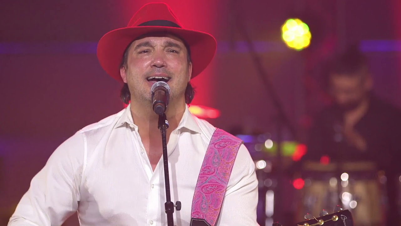 LiveDansTonSalon - Dominique Hudson