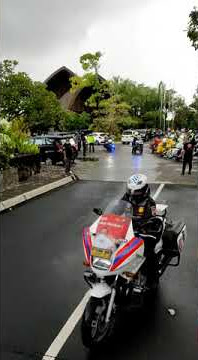 Sultan HDCI surabaya balik dari Bali 28/11/20021
