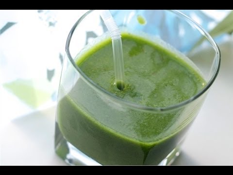 how-to-make-green-kale-smoothie-with-your-vitamix