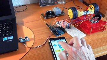 Coche gobernado con Arduino con bluetooth y sensor