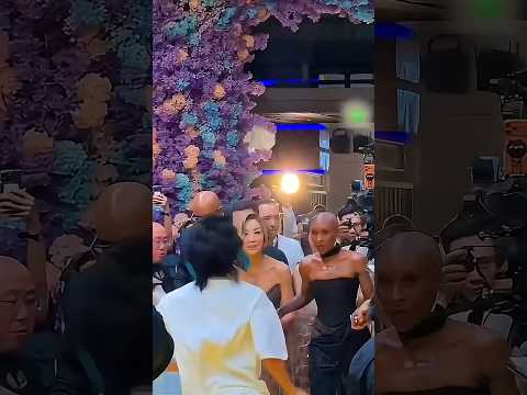 Cynthia Erievo Protect Ariana Grande At Wicked Primer 