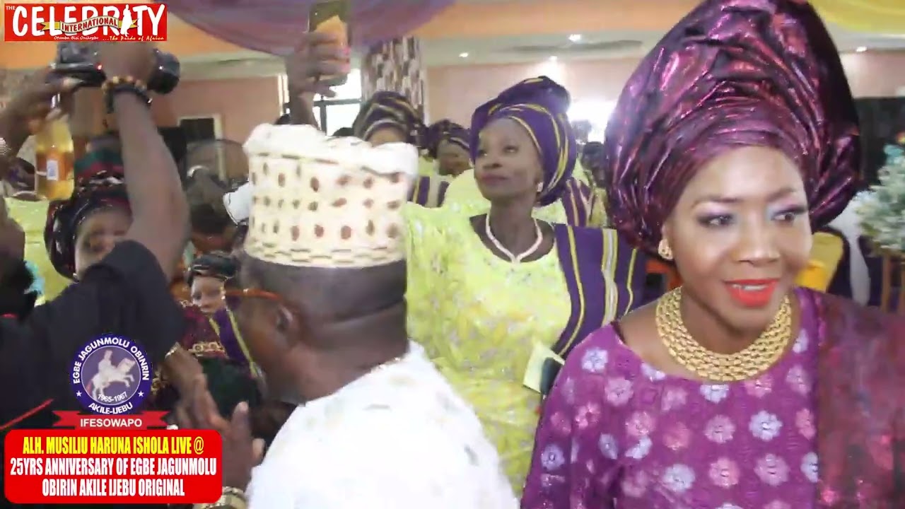 ALH  MUSILIU HARUNA ISHOLA LIVE @ 25 YEARS ANNIVERSARY OF EGBE JAGUNMOLU OBIRIN AKILE IJEBU ORIGINAL