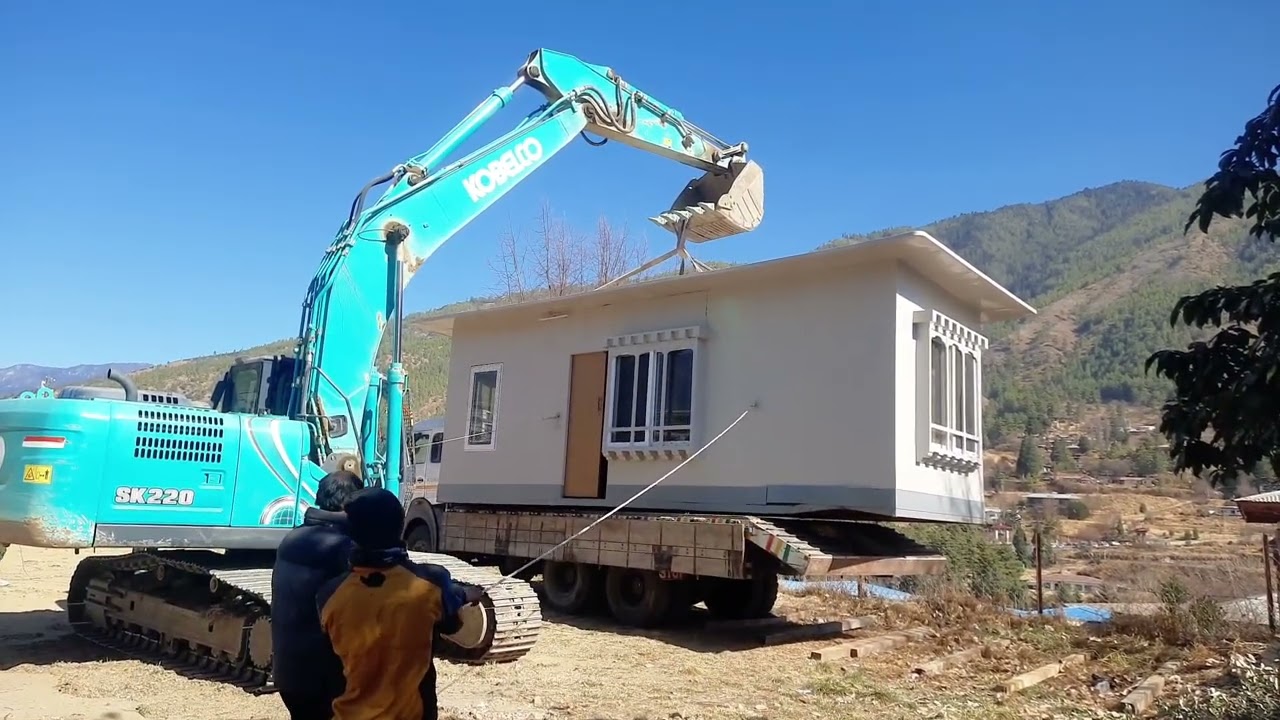 “Amazing Portable House Lifting & Setup in Bhutan 🏠” 