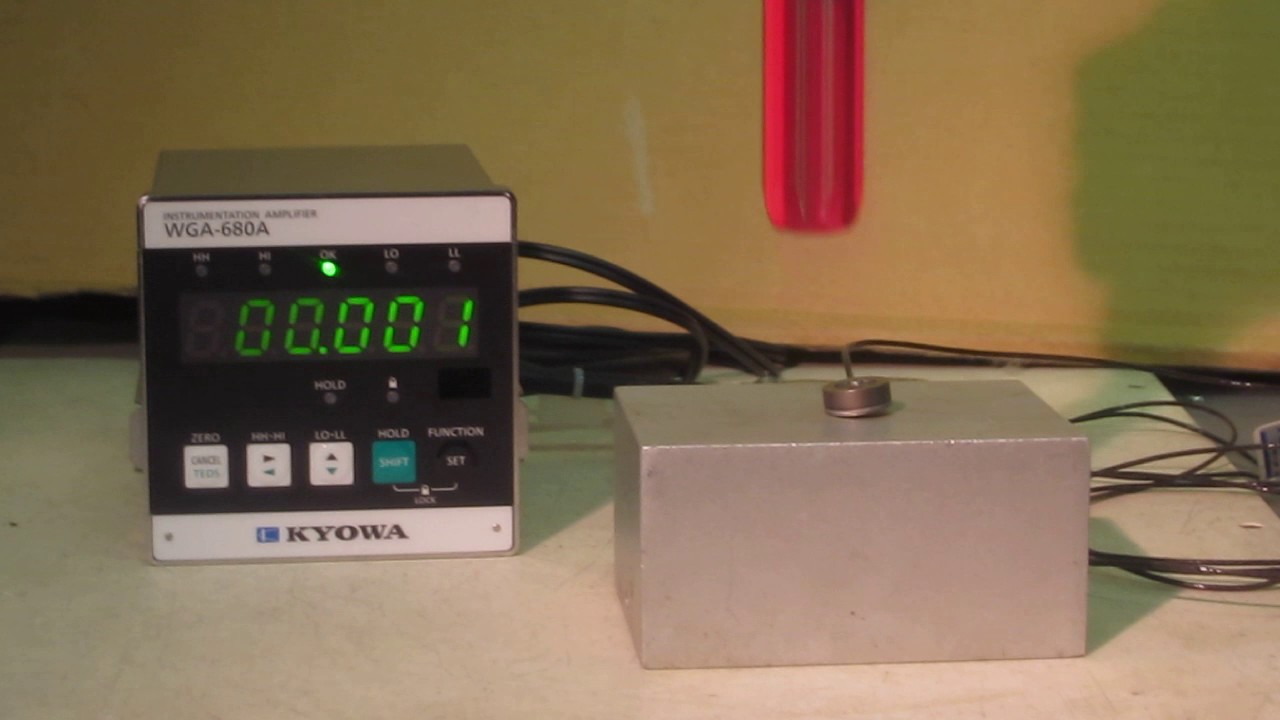 KYOWA LMBT-A-2KN-P Compact Compression Load Cell 動作確認 - YouTube