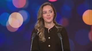 Meryem Benoua La Nouvelle Voix Du Stand-Up Entre Confidences Et Autodérision France 24