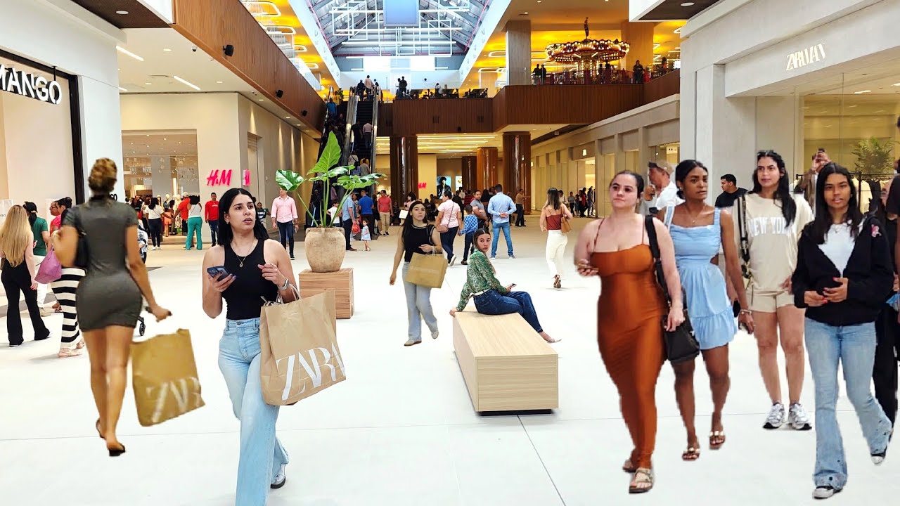 STEP INSIDE ÁGORA SANTIAGO CENTER: Newest Mall in Dominican Republic - 4k 60fps