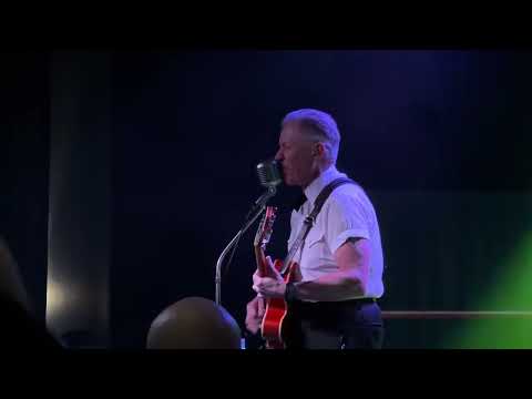The Reverend Horton Heat plays Ace of Spades