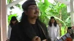 Imam Ghozali - Mbah modin_original video clip.flv  - Durasi: 7:34. 