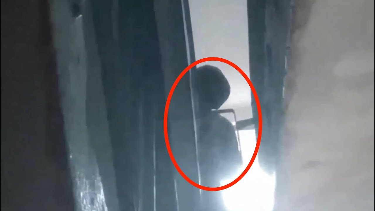 Abandoned Building Sightings That Will Keep You Up - YouTube