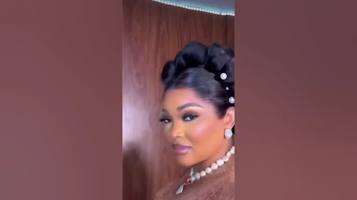 Actress Mercy Aigbe showing off her beautiful dress
