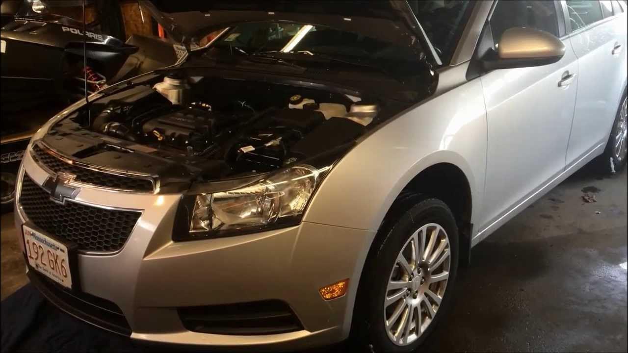 2013 Chevy Cruze ECO Oil Change 1.4T - YouTube