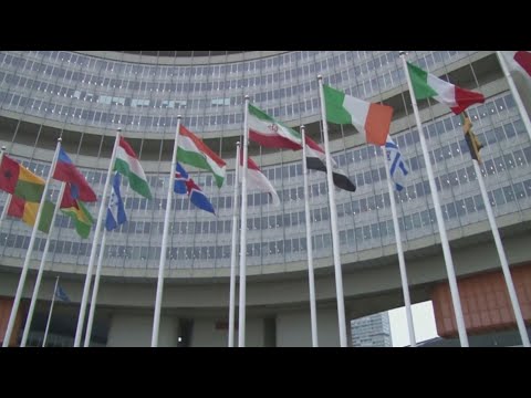 قبيل اجتماع أطراف الاتفاق النووي.. طهران تعتزم تقديم قائمة بالعقوبات اللازم رفعها