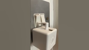 06   This thing is so useful 😂🤯 @Adaprox #fingerbot #adaprox #tiktokmademebuyit #amazonfinds #life