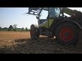 Claas scorpion au ramassage de la paille 