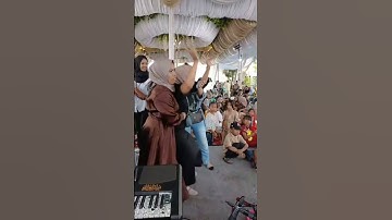 #bajidor cewe cantik kesurupan lagu gerong😮‍💨