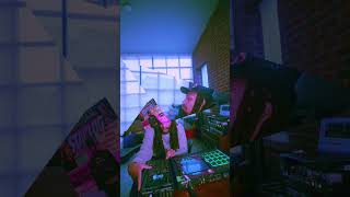 Analog compression on MPC LIVE 2 #chillhop #jazzhop #lofihiphop