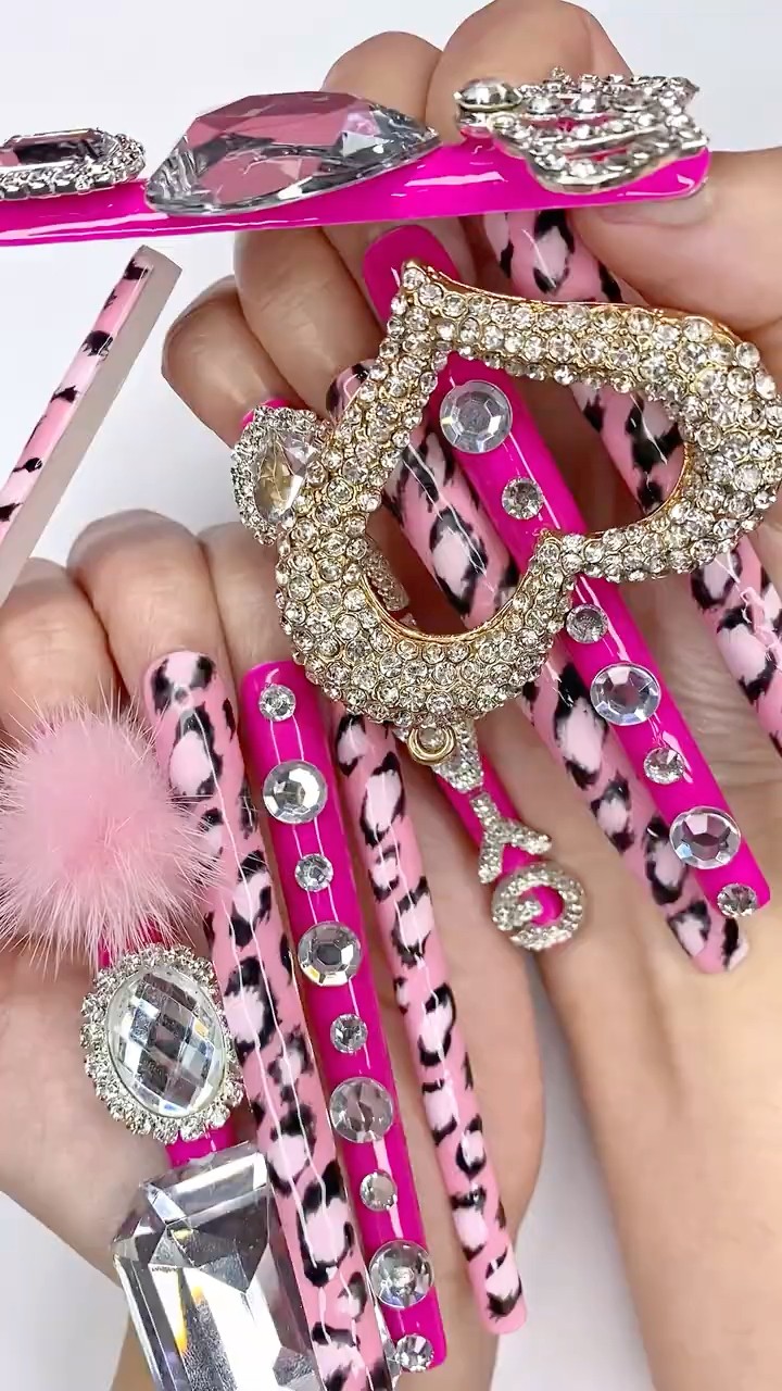 セルフネイル】ぎらぎらレオパードギャルネイル♡.*・ﾟGyaru nail