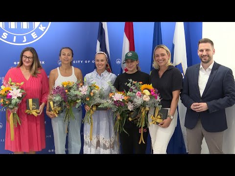 Legendarne tenisačice stigle