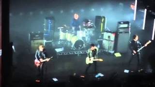 Jonny Marr plays I Want the Heartbeat (HD) Live at Shepards Bush Empire, London 15.03.2013