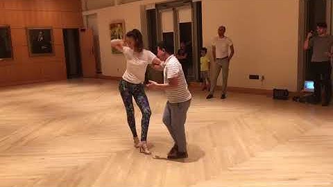 Salsa On2 Intermediate Turn Pattern Combo Partnerwork by Sergio and Sheena #122