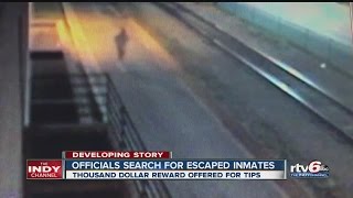 Fayette Co. Sheriff looking for two escaped inmates