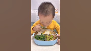 Baby eating rice with meat #shorts #babyeating #eatingrice
