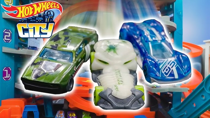 Hot Wheels City Ultimate Garage with Shark Attack Brazil