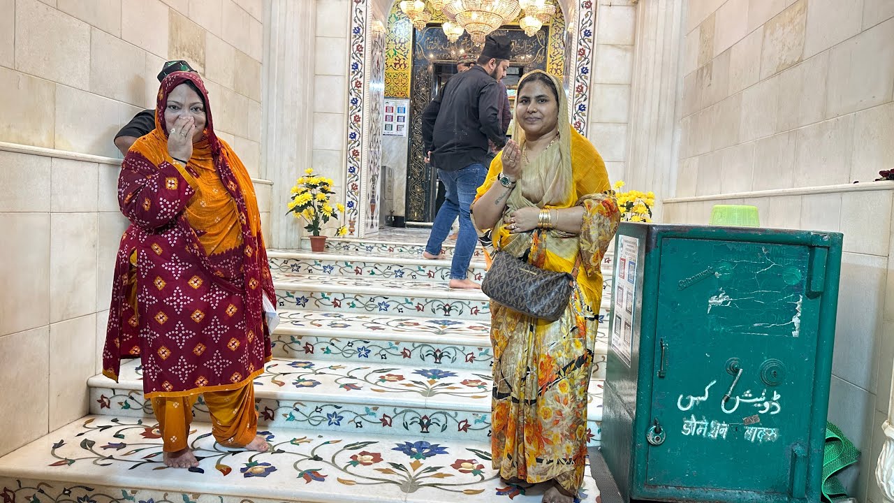 Kirak Khala Aur Zulekha appa In Mahim Dargha || Maqdoom Shah Baba || Mumbai Vlogs Priyareddybtiktok