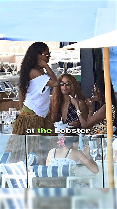 Michelle Obama, Malia Obama, and Sasha Obama Vacation in Mallorca Without Barack Obama.