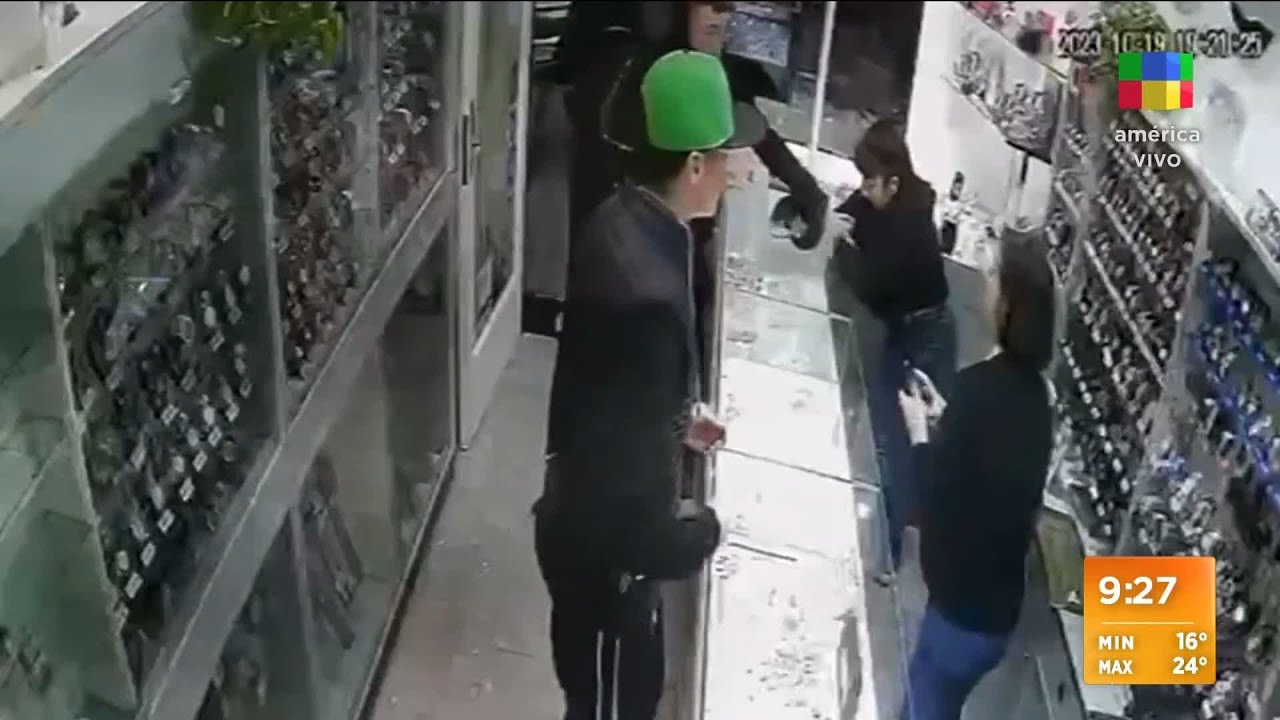 Pacheco: violento robo en una joyería
