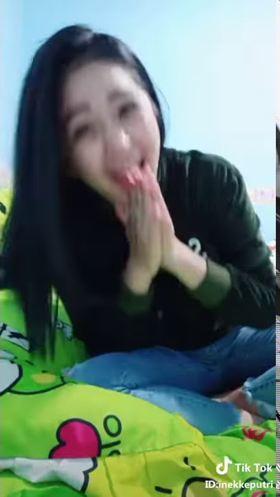 Cewek cantik ngomong jorok
