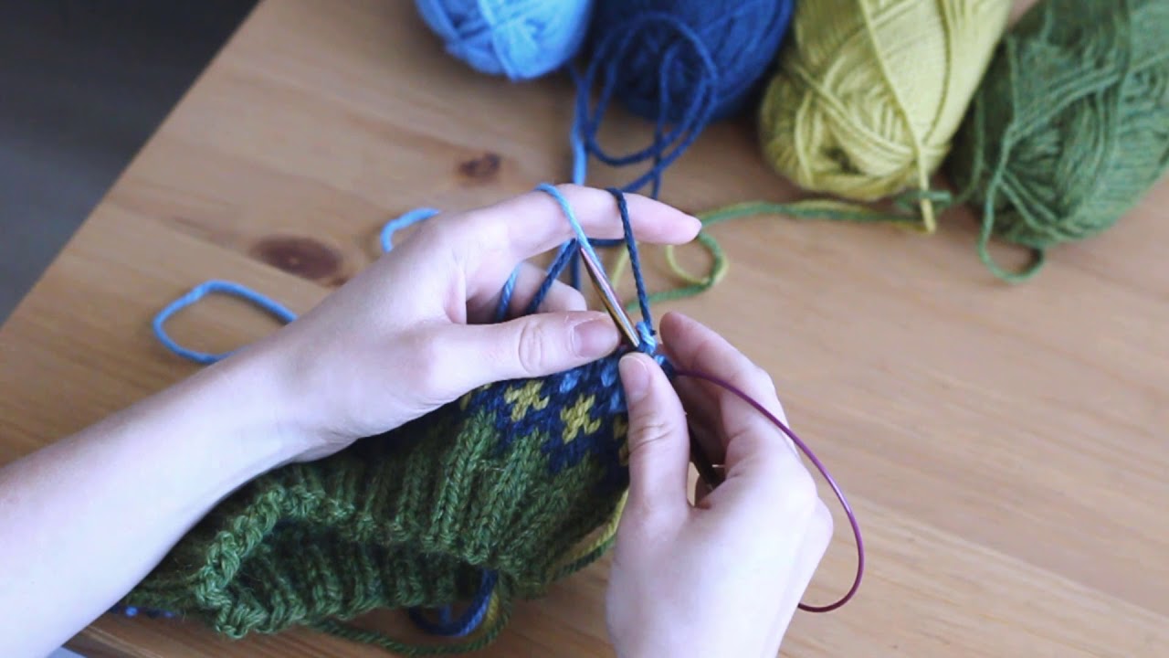 Jak trzymać dwie nitki przy żakardach