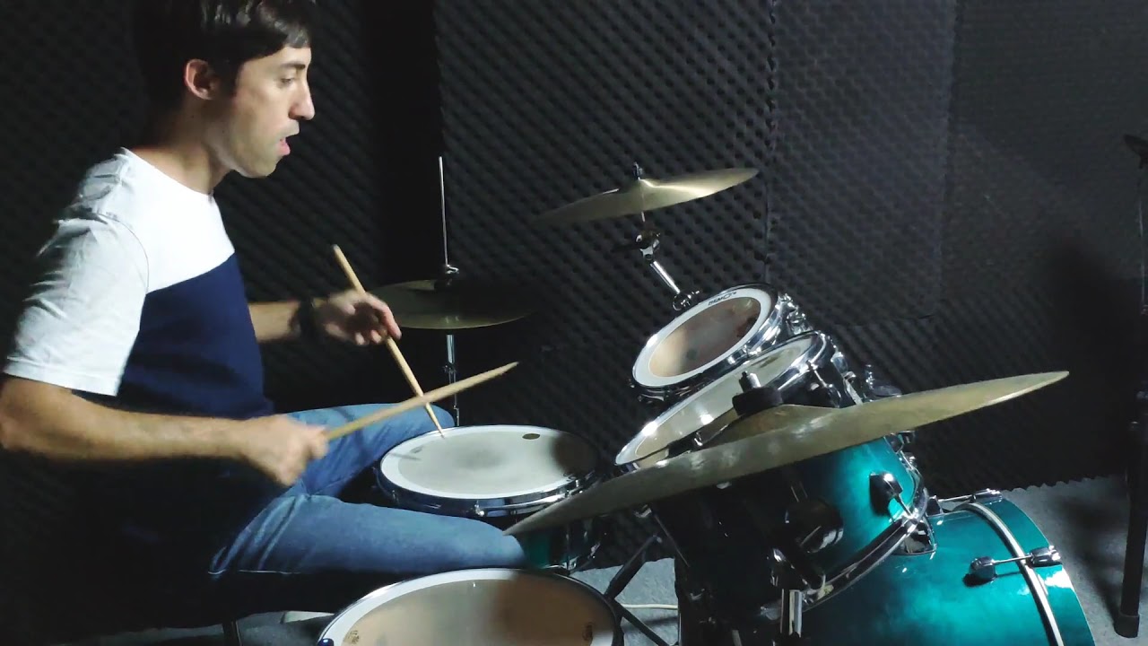 Drumless Backing Track - Dreamy Fusion (Emre Ensari)