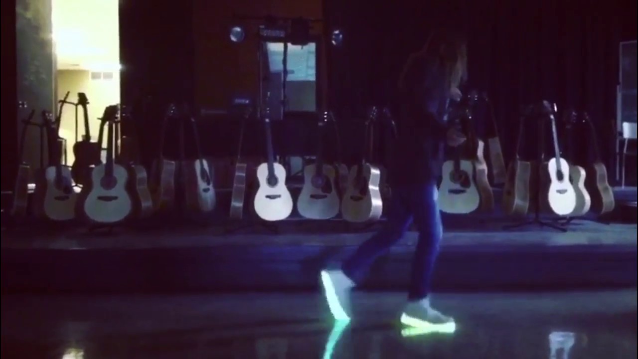 SHUFFLE DANCE WITH LED SHOES YouTube