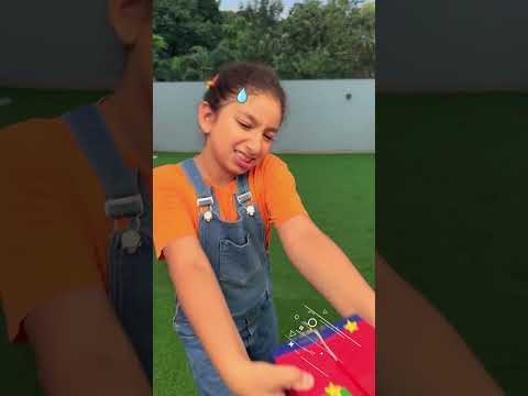 Kids Help Monkey To Get Food 